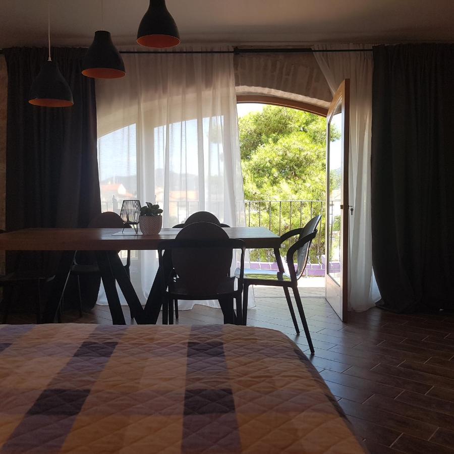 Jardin Kapetanova Kuca Apartment Veli Iz Exterior photo